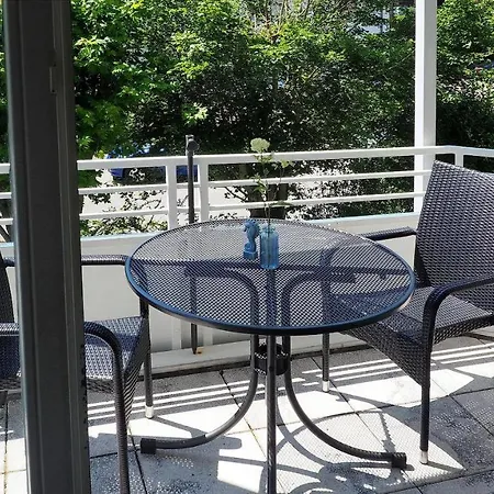 Bergstrasse 62 Bergstrasse 62 11 * Timmendorfer Strand