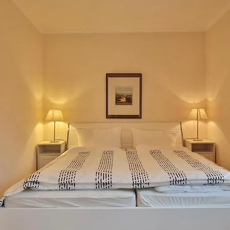 Bergstrasse 62 Bergstrasse 62 11 * Timmendorfer Strand